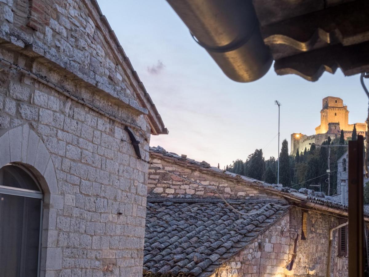 Casa Cinicchia Διαμέρισμα Ασίζη Εξωτερικό φωτογραφία